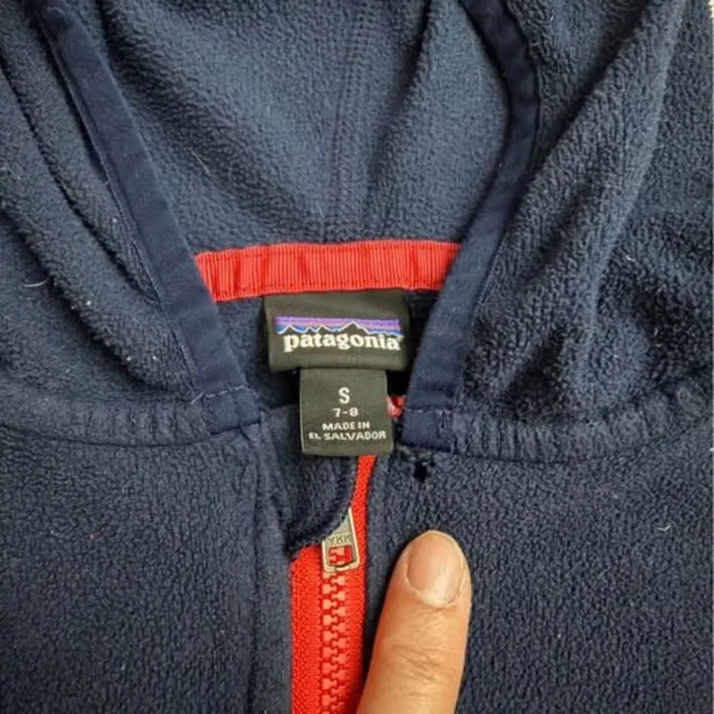 Patagonia Kids' Synchilla Fleece Hooded Jacket Size S (7-8)
